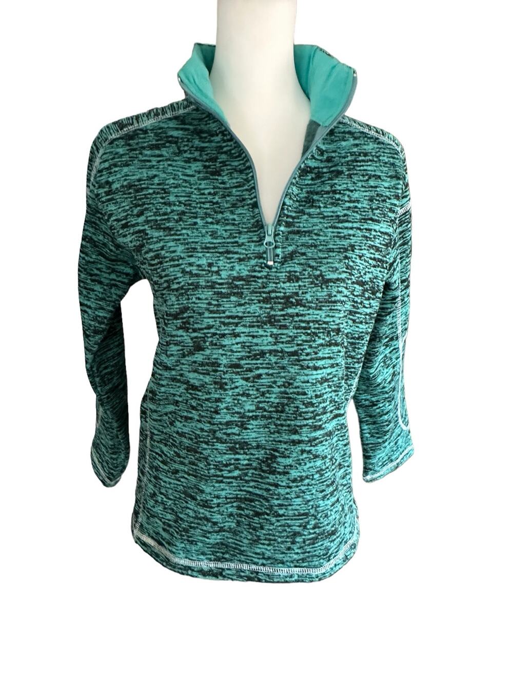 Jackson Hole Outerwear  Size Small Teal Black Pullover